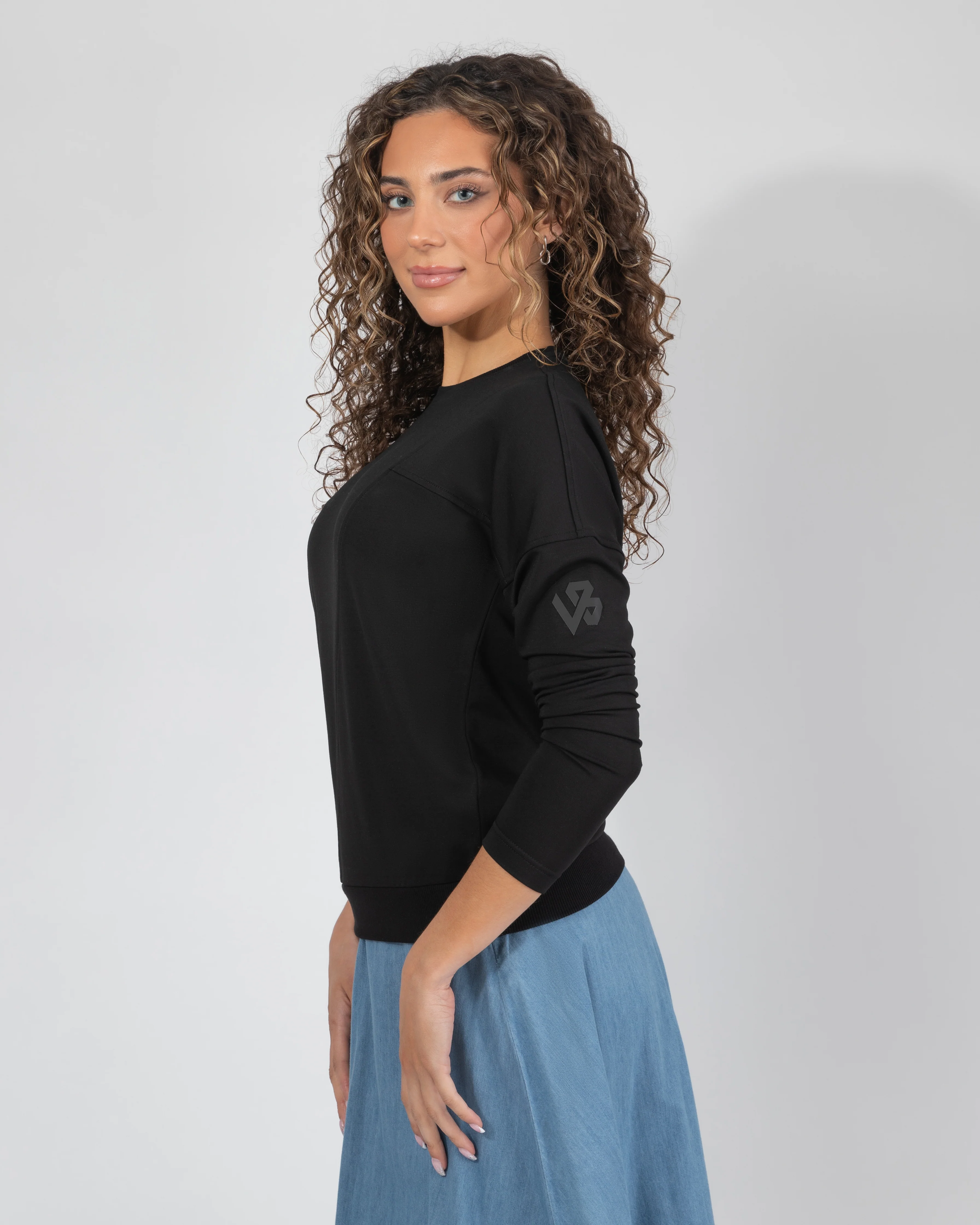 VividLines Relaxed Pullover - Image 6