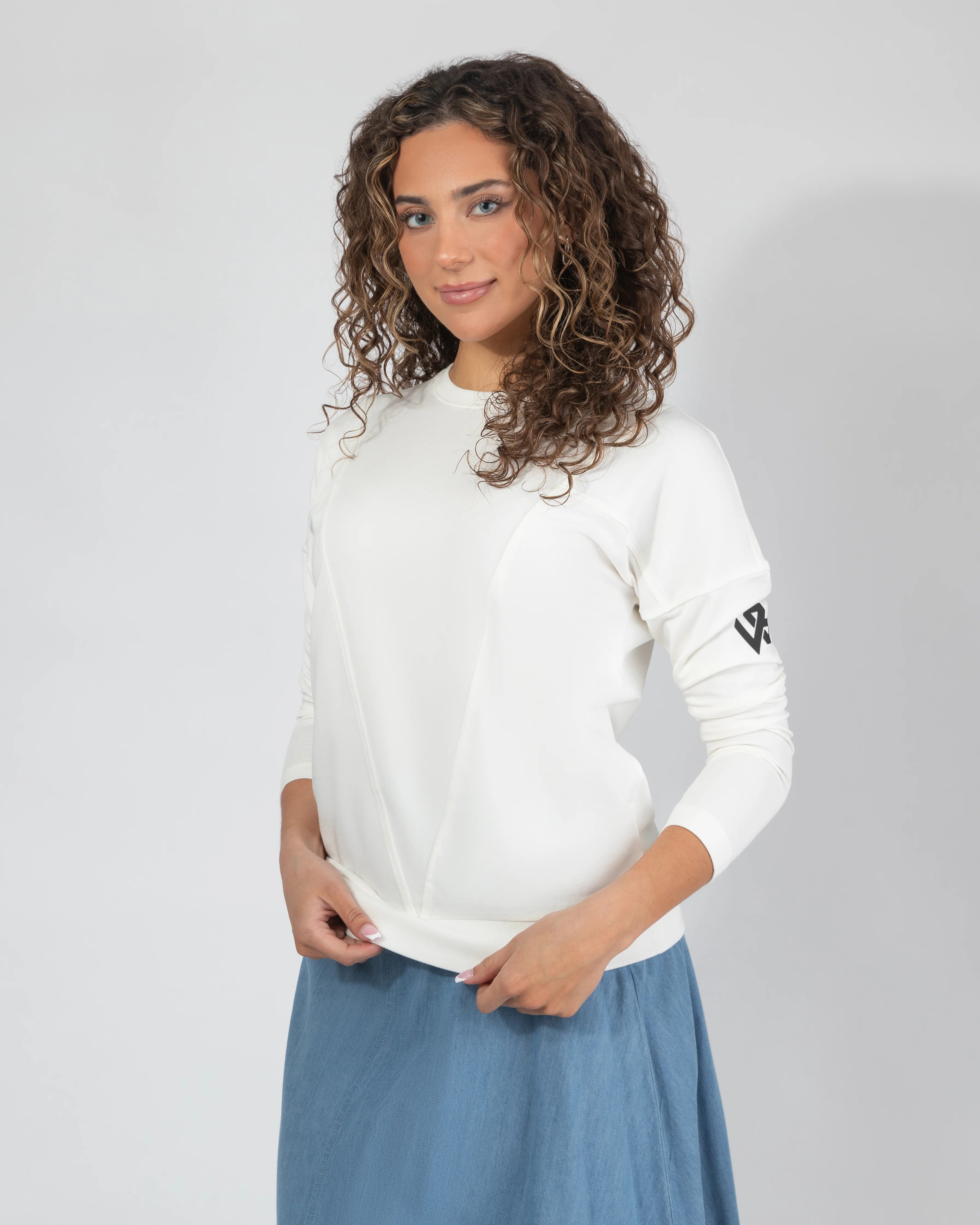 VividLines Relaxed Pullover - Image 8